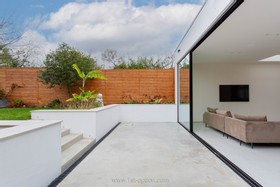 Flos - Modern family home minimalistic london driveway extension concrete flooring parquet flooring multiple lounge areas - thumbnail