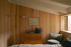 Kindred Mews - wood panelling - thumbnail