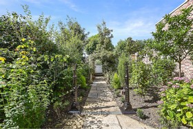 Pissarro - wooden beams fireplace pond landscaped garden rustic art deco gated skylights Georgian outhouses - thumbnail