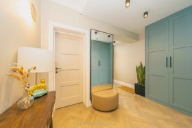 Saru - Modern family home crittal doors plants hampstead golders green london shoot location - thumbnail